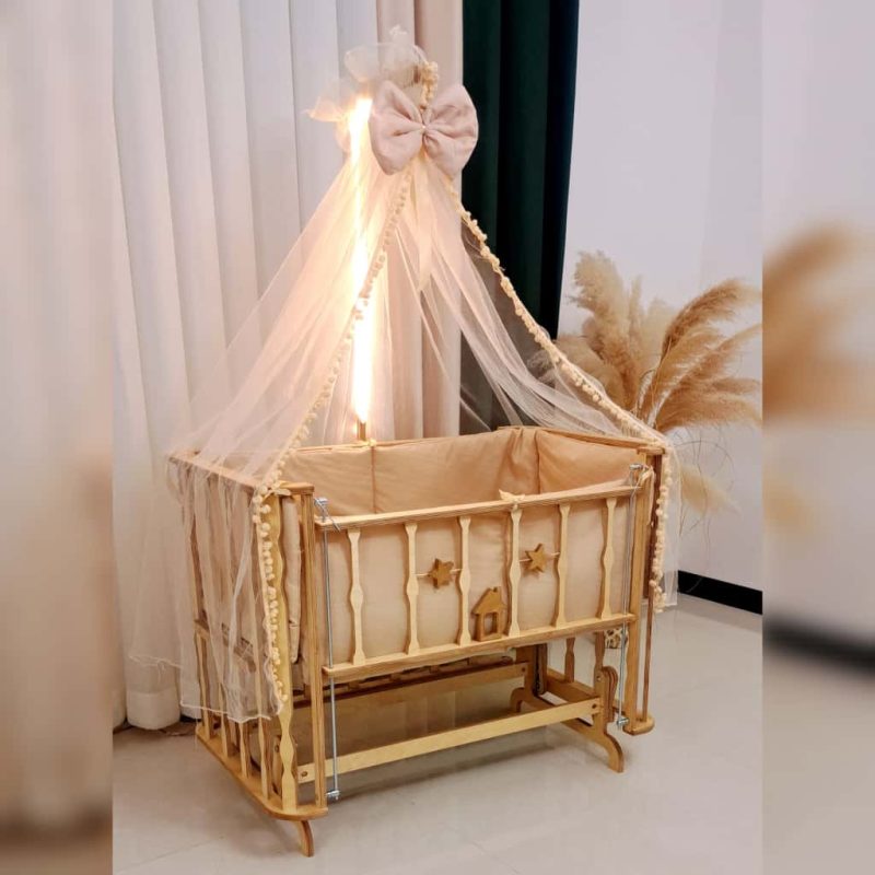 تخت و گهواره کنار مادر چوبی با ست خواب کرم