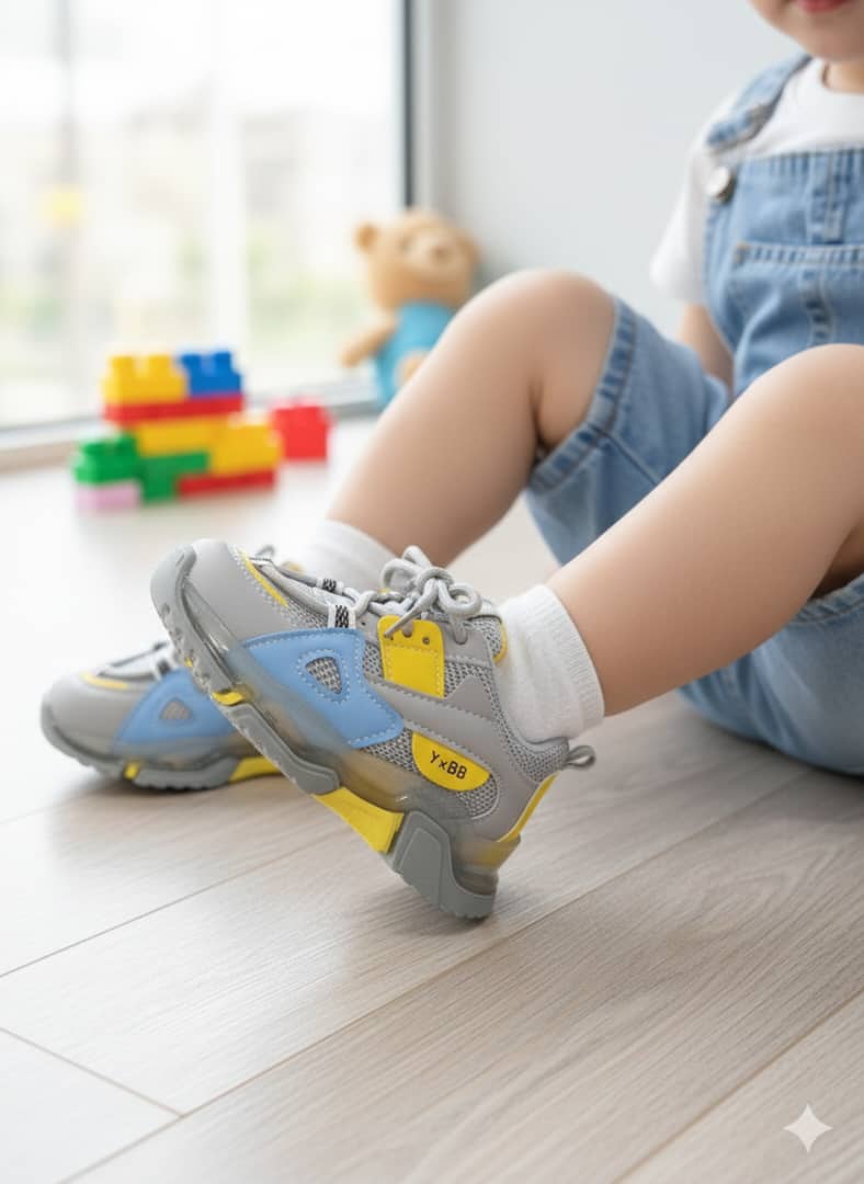 کتونی پراغدار بچه گانه توسی